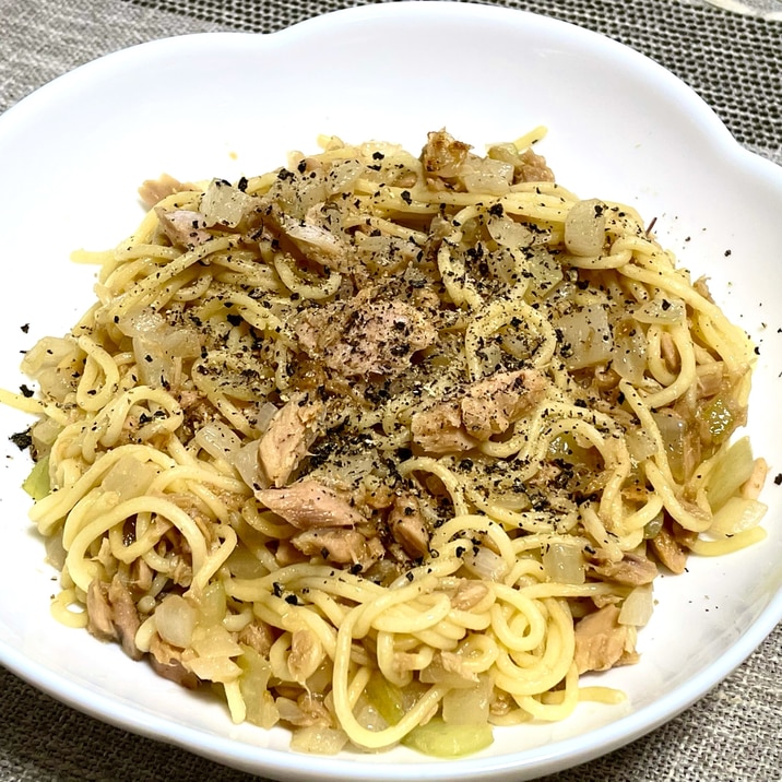 低糖質! 糖質0g麺で作るカンタン和風ツナパスタ